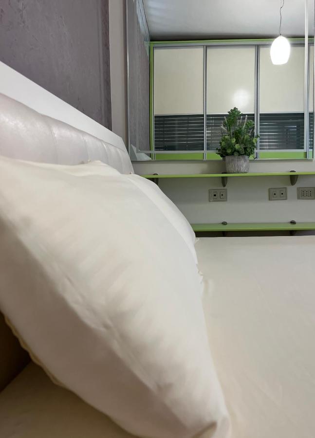 Sunkissed Centre Apartment فلورا المظهر الخارجي الصورة