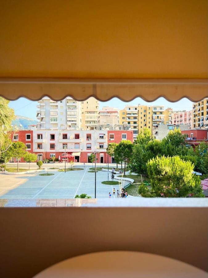 Sunkissed Centre Apartment فلورا المظهر الخارجي الصورة